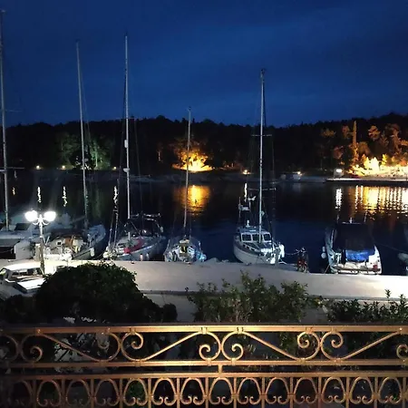 Seamore Bed & Breakfast