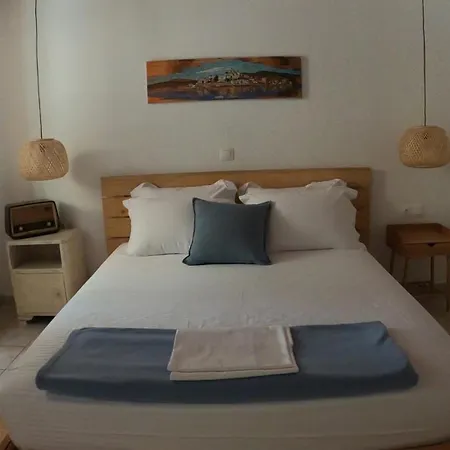 Seamore Bed & Breakfast Galaxídhion